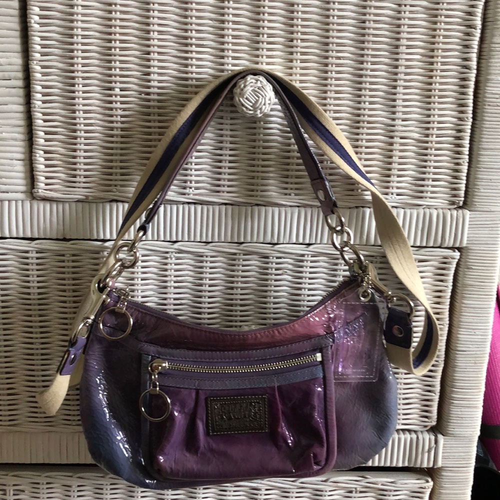 Coach Purse purchased around 2008. Gently used.